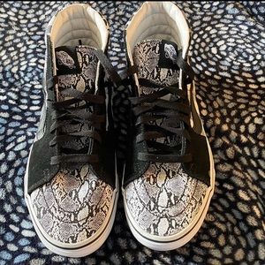 vans sk8 hi plaid cheetah snake print